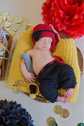 Newborn Pirate Outfit