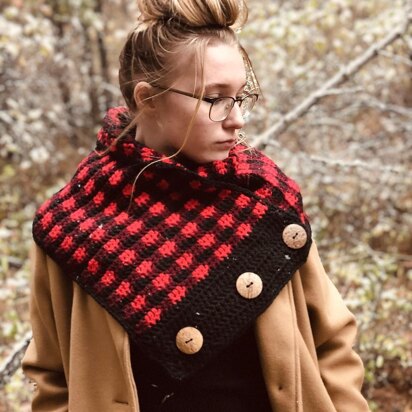 Simply Chic Plaid Cowl