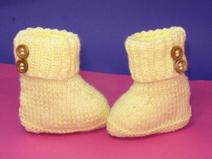 Easy Baby 2 Button Booties