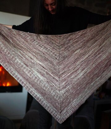 Tartanesque shawl