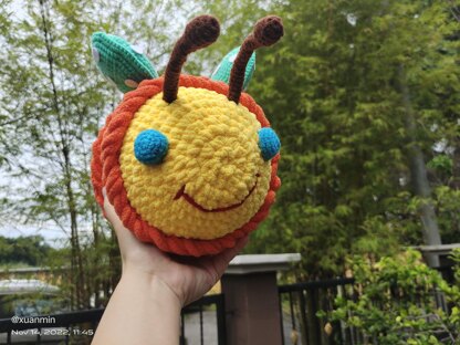 Cocomelon Bee Crochet Amigurumi Pattern