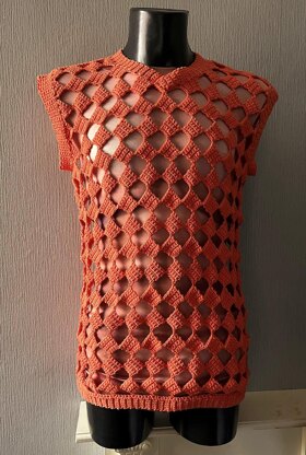 Checkered Mesh Sweater Vest Crochet pattern by SeyhallCrochetDesign