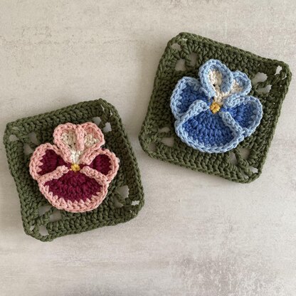 Pansy Granny Square