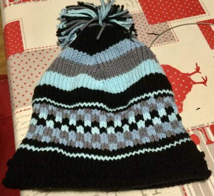 Boy pompon hat