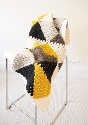 Love Triangles Baby Blanket