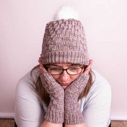 Laura's Cosy Cornish Hat