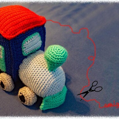 Crochet Pattern for the Locomotive Emma!