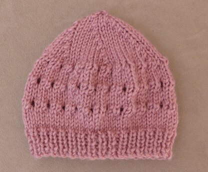 Poppy - Babies eyelet stitch beanie