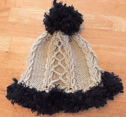 Twirling Vines Hat