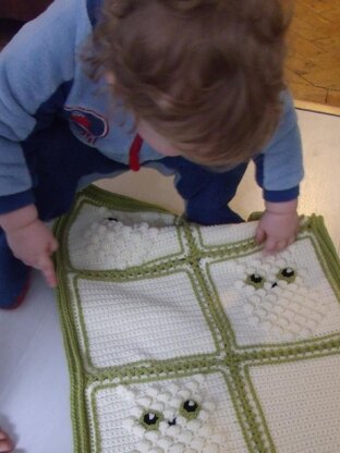 Blanket with Bobble Owl