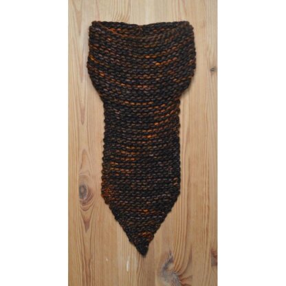 Biblios - half cowl half scarf