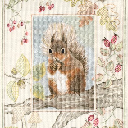 Bothy Threads Wildlife - Red Squirrel Cross Stitch Kit - 27cm x 34cm