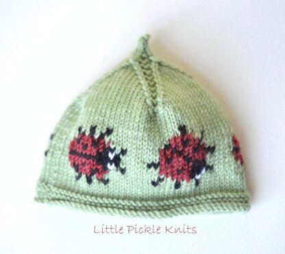 Beanie ' Little Ladybird ' in Debbie Bliss Baby Cashmerino