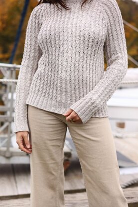 Cornwall Cabled Raglan