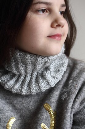 Wren Neck Warmer for Worsted