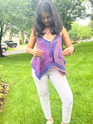 Square Charm Crochet Tank Top