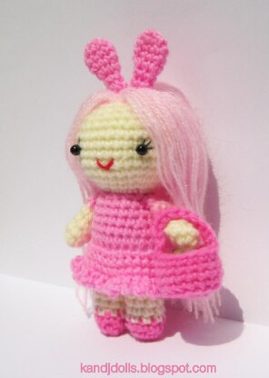 Pink Little Lady - free amigurumi crochet pattern