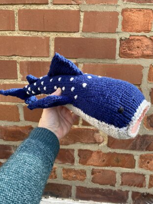 Large Whale shark knitting pattern - free