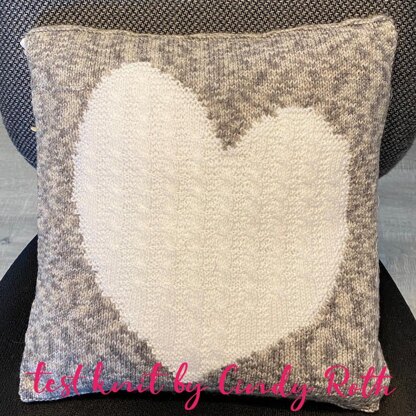 Cable heart cushion