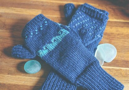 Seaglass Mittens