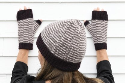 VERSACIKNITS Sequences Hat and Mitts PDF