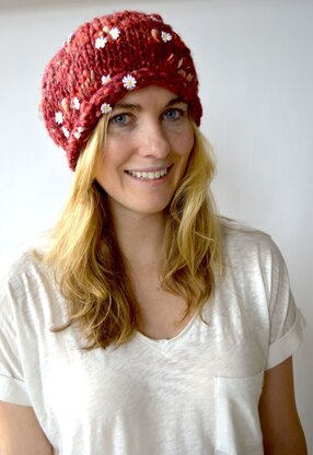 Relaxed Rolled Edge Beanie in Knit Collage Daisy Chain