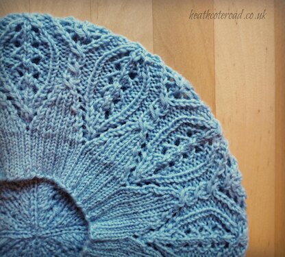 Für Elise, Cable & Lace Beret