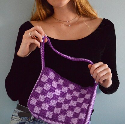 Crochet y2k baguette bag  Crochet fashion, Crochet clothes, Crochet