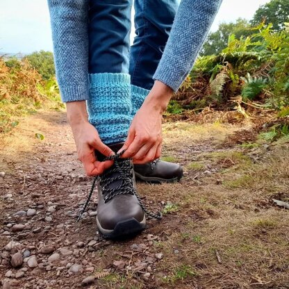 Frosted Pine Leg Warmers & Yoga Socks