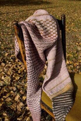 Fleetwood Shawl