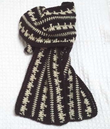 Geometric Stripes Two-Tone Mens Crochet Scarf