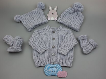 Jake Unisex Baby Knitting Pattern 0-6 months 18" chest