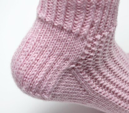 Pink Bubblegum Socks - Cuff Down (DK)