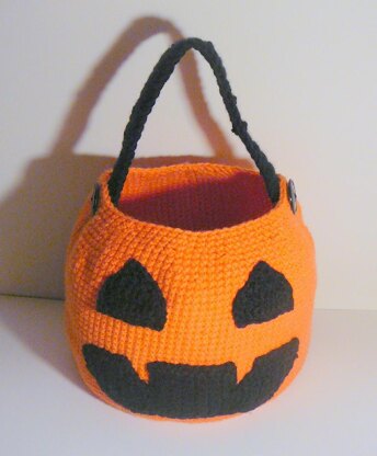 Jack-O-Lantern Trick Or Treat Basket