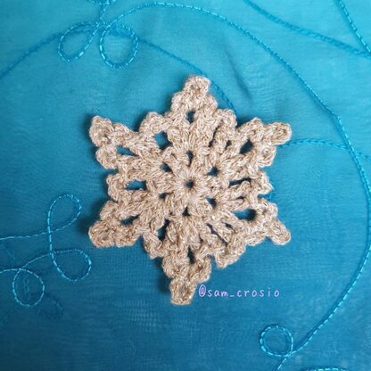 Lumi 5 snowflake