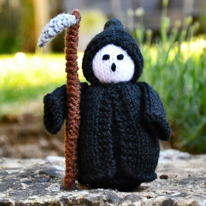 Halloween Grim Reaper Doll Knitting Pattern - Toy Knitting Pattern