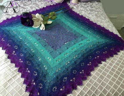 Dragonfly Labyrinth Blanket