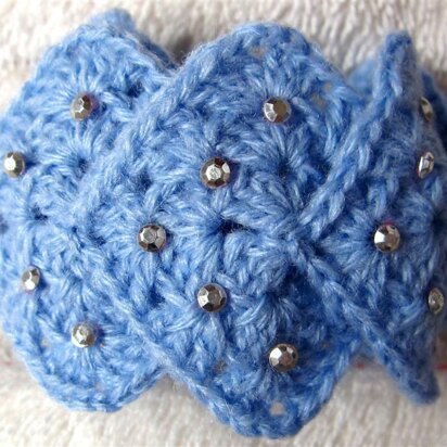 Wristlet 2: Granny Square