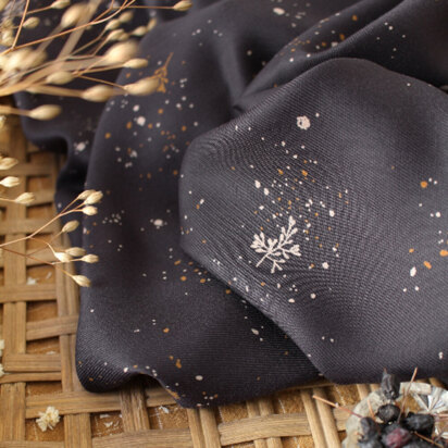 Atelier Brunette Twig Night