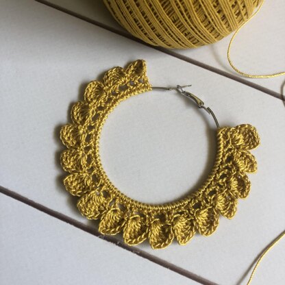 131. Laurel Wreath Earrings