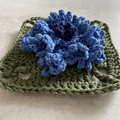 Cornflower Granny Square