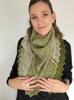 Promise of Spring shawl