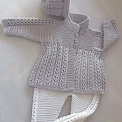 Quick knit baby jacket, hat and matching pants - P047