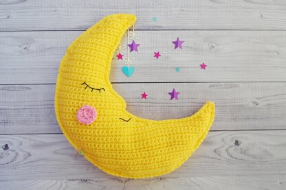 Crescent Moon Kawaii Cuddler®