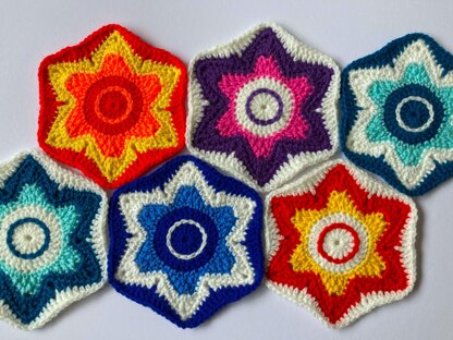 Flower Hexagon by HueLaVive