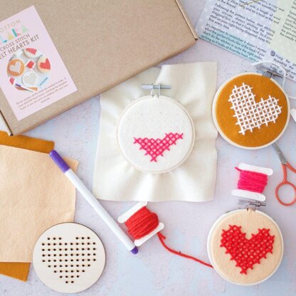 Cotton Clara Heart Cross Stitch Felt Hoops Kit - 9cm