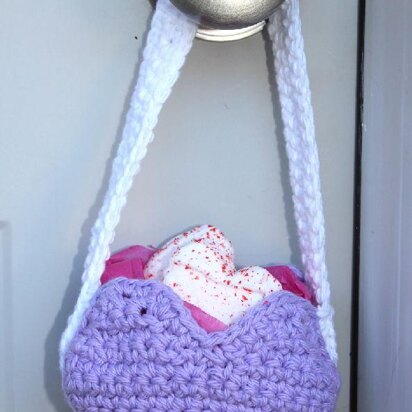 Valentine Door Hanger Basket