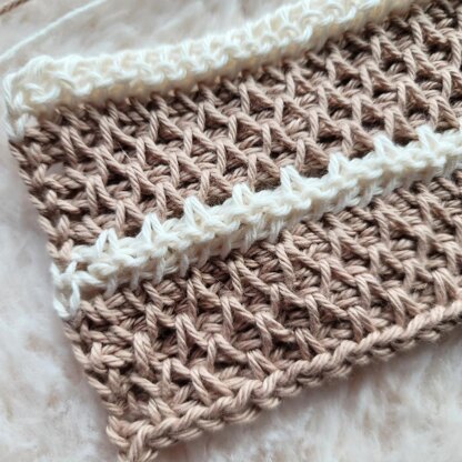Peaks and Purls Potholder
