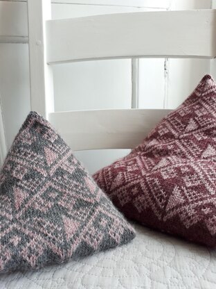 Gable mini cushions