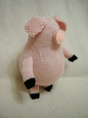 Cross stitch kit Sweet-tooth piglet